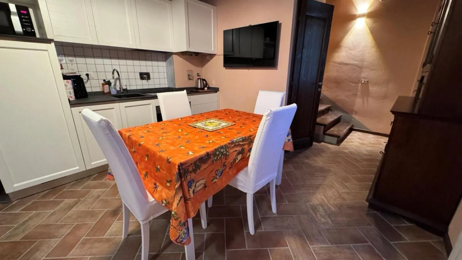 Appartamento Isenesi Gambassi Terme Apartment
